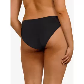 Intants Tai, Black