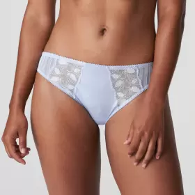 Lausanne Tai, Summer Jeans