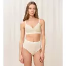 Triumph - Fit Smart P, Ivory