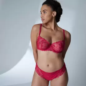 Wish Tai, Red