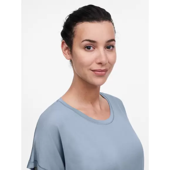 Lyserblå T-Shirt fra Femilet, Sofie lingeri