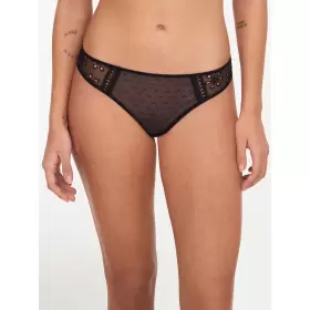 Prisca Tanga, Black