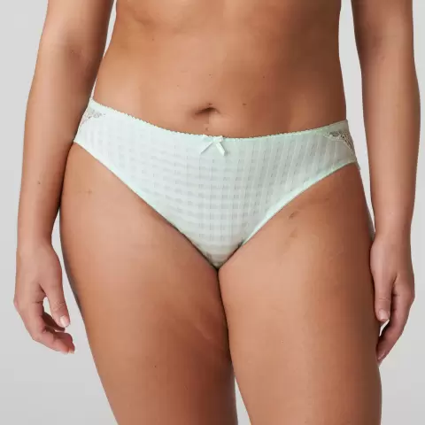 Madison Tai, Fleur De Printemps