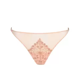 Danae String, Pinot Rose