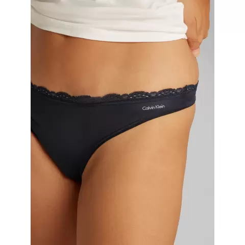 Calvin Klein String, Sort