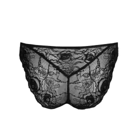 Cyrile Tai, Black