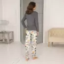 Wiki - Bambus Pyjamas Med Lange Ærmer, Mocca/Kiwi Floral Wiki - Bambus Pyjamas Med Lange Ærmer, Mocca/Kiwi Floral