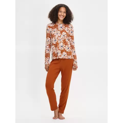 Anette Pyjamas, Brun