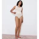 Triumph - Beauty Layers Uld Maxi, Ecru White