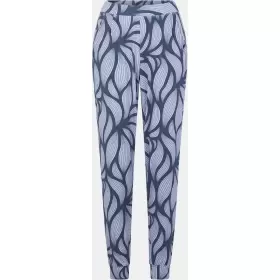 Yara Natbukser, Blue Petal Yara Natbukser, Blue Petal