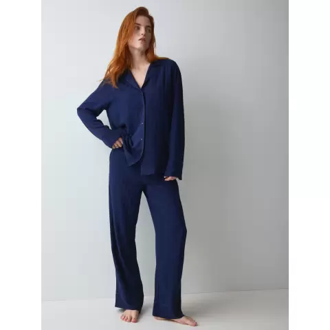 Jacquard Pyjamas, Admiral