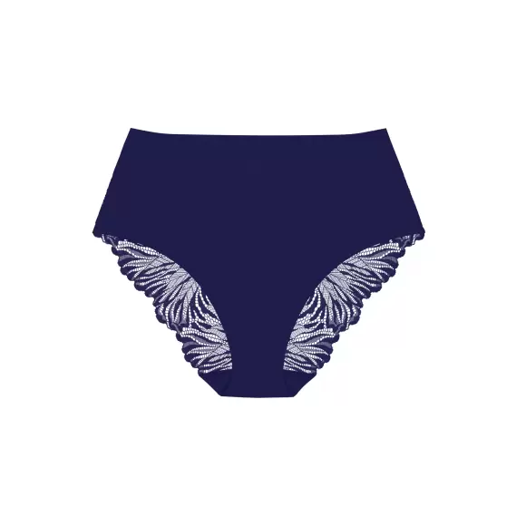 Triumph - Pretty Micro Maxi, Admiral Triumph - Pretty Micro Maxi, Admiral
