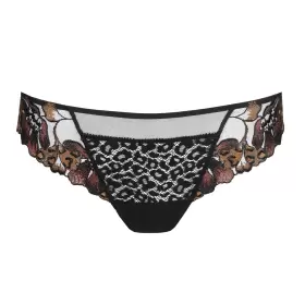 Juliane Tai, Black Juliane Tai, Black