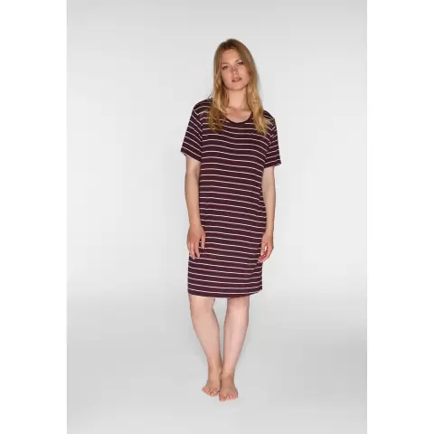 Nicole Natkjole, Fudge Stripe