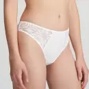 Marie Jo L'aventure - Ricardo Tai, White