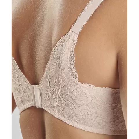 Rosessence Balconnet, Nocturne